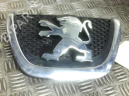 Used Grille Grille PEUGEOT 206+ (2L_, 2M_) [2009-2013] 20015396 20015396