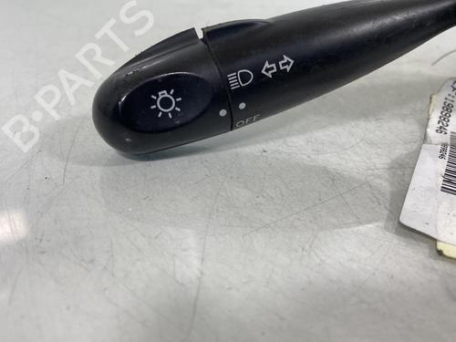 Used Switch Switch TOYOTA YARIS (_P1_) 1.0 (SCP10_, SCP10R) (68 hp) 20033473 20033473
