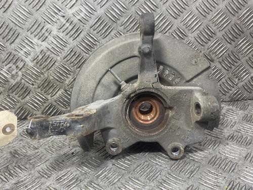 Used Right front steering knuckle Right front steering knuckle RENAULT CLIO V (B7_) 1.0 SCe 75 (B7M5) (72 hp) 32691765 32691765