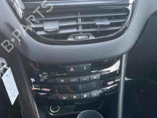 Left tailgate light PEUGEOT 2008 I (CU_) 1.6 HDi | BP36891822C79 - Image 13