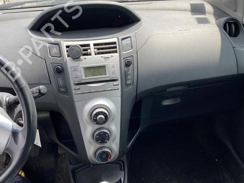 Left front window switch TOYOTA YARIS (_P9_) 1.4 D-4D (NLP90_, NLP90R) | BP29141764I27 - Image 22