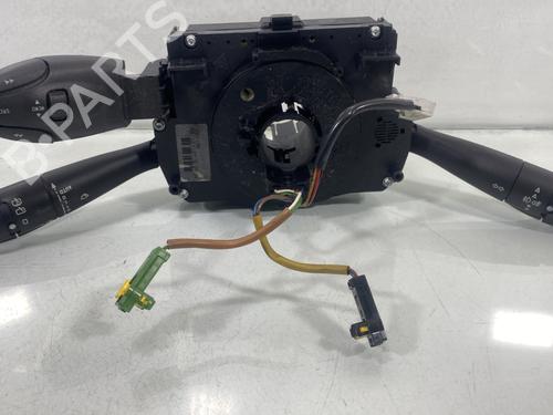 Used Steering column stalk PEUGEOT 207 (WA_, WC_) 1.4 HDi (68 hp) 28281368