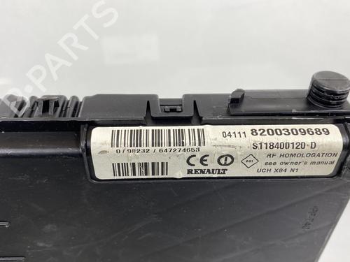 Used Fuse box Fuse box RENAULT SCÉNIC II (JM0/1_) 1.5 dCi (JM02, JM13) (101 hp) 19954977 19954977