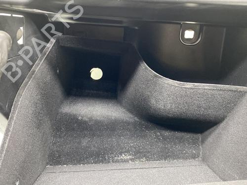 Glove box PEUGEOT 5008 II (MC_, MJ_, MR_, M4_) 1.2 THP (MRHNYH, MRHNYW, MRHNSJ, MRHNSU, MRHNSM) | BP31189663C95