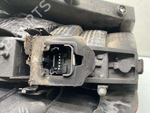 Right taillight RENAULT SCÉNIC II (JM0/1_) 1.9 dCi (JM0G, JM12, JM1G, JM2C) | BP30180987C35 