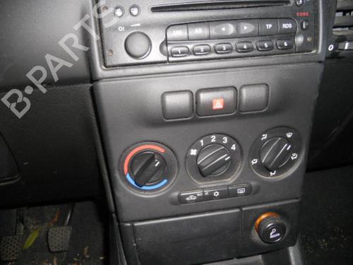 Display monitor OPEL ZAFIRA A MPV (T98) 2.2 DTI 16V (F75) | BP20019315C48 