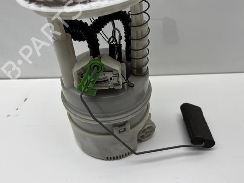 Used Fuel pump Fuel pump RENAULT TWINGO II (CN0_) 1.2 16V (CN04, CN0B) (75 hp) 27821146 27821146