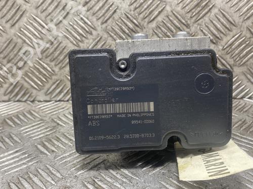 Used ABS pump TOYOTA YARIS (_P9_) 1.0 VVT-i (KSP90_, KSP90R) (69 hp) 31189676