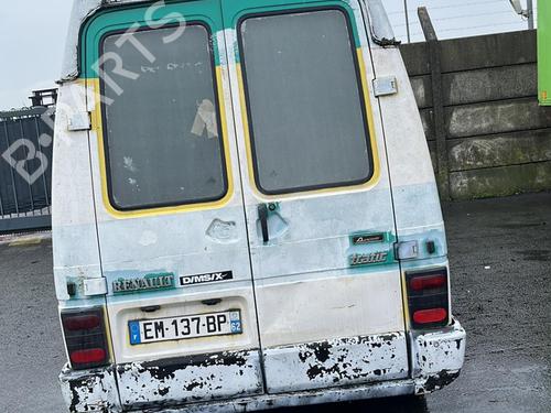 Brugte RENAULT TRAFIC Van (T_, P_, V_) 2.1 D 1796482