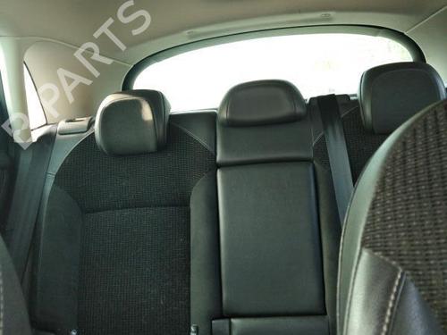 Fuse box CITROËN C4 II (NC_) 1.6 HDi 110 | BP26495441E1  - Image 10