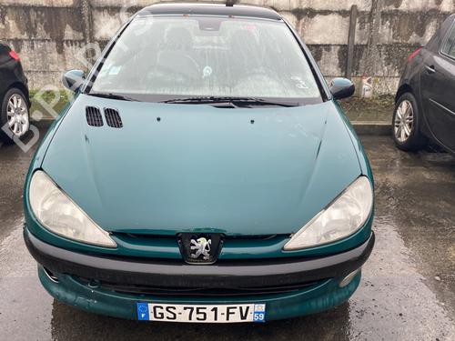 Scheinwerfer links PEUGEOT 206 Hatchback (2A/C) 1.4 i | BP28279818C28 