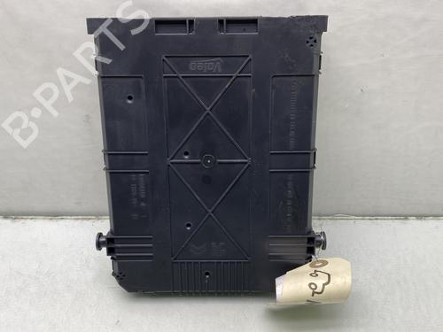 Used Fuse box Fuse box PEUGEOT 308 II (LB_, LP_, LW_, LH_, L3_) 1.6 HDi / BlueHDi 115 (115 hp) 26295858 26295858