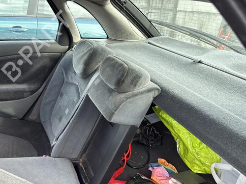 Fuse box CITROËN C5 I (DC_) 2.0 HDi (DCRHZB, DCRHZE) | BP29842127E1
