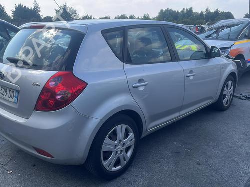 Right headlight KIA CEE'D Hatchback (ED) 1.6 CRDi 90 | BP24429014C29 - Image 10