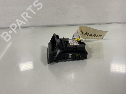 Used Switch Switch MERCEDES-BENZ CLA Coupe (C117) CLA 220 CDI / d (117.303) (163 hp) 19974849 19974849