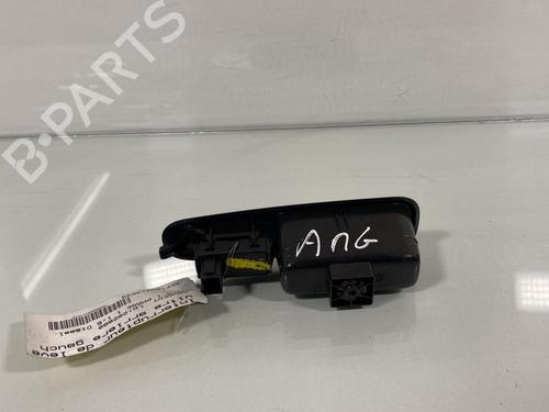 Used Left rear window switch Left rear window switch PEUGEOT 5008 (0U_, 0E_) 1.6 HDi (112 hp) 19996306 19996306