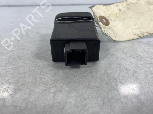 Headlight switch HYUNDAI TUCSON (JM) 2.0 CRDi All-wheel Drive | BP19985144I24 