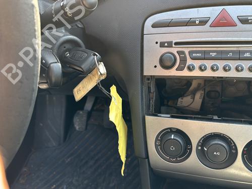 Steering column stalk PEUGEOT 308 SW I (4E_, 4H_) 1.6 HDi | BP22390595I23 
