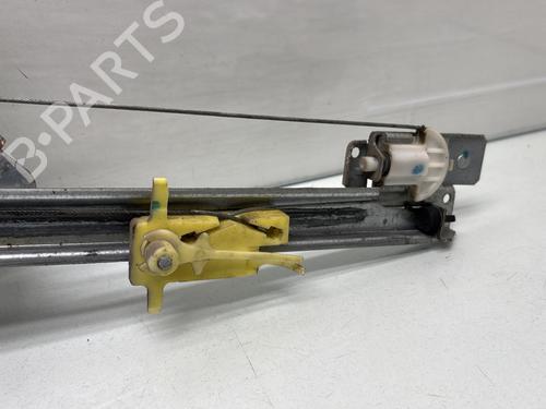 Rudehejsemekanisme Højre foran RENAULT TRAFIC II Bus (JL) 2.0 dCi 90 (JL00, JL01, JL0H, JL0M, JL0P, JL0S) | BP32297020C23