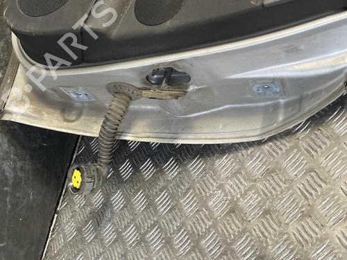 Left rear door PEUGEOT 407 (6D_) 2.0 HDi 135 (6DRHRH, 6DRHRE, 6DRHRG, 6DRHRJ) | BP31339996C4