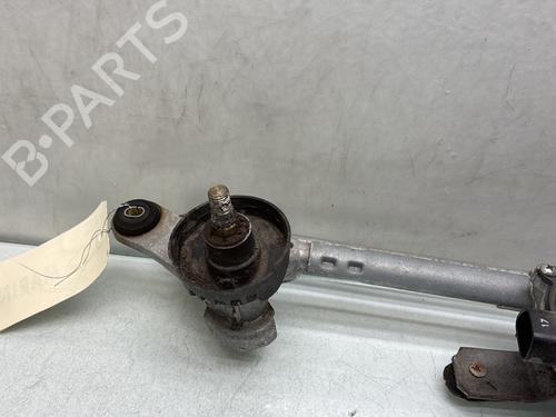 Used Front wiper motor Front wiper motor RENAULT KADJAR (HA_, HL_) 1.2 TCe 130 (HLMR) (130 hp) 33711364 33711364