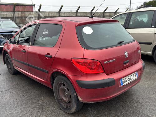 Fuse box PEUGEOT 307 (3A/C) 1.6 HDi | BP32063359E1 - Image 9