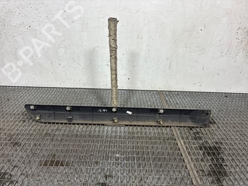 door-moulding-trim-dacia-logan-ls_-2004-34525113 main image