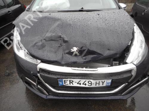 Rear fog light PEUGEOT 208 I (CA_, CC_) 1.2 VTI 82 | BP28279735C37 