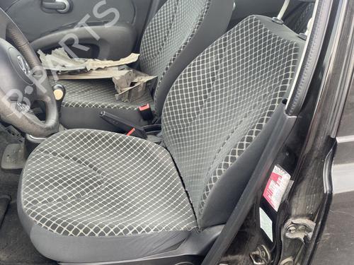 Deurruit rechts voor NISSAN MICRA III (K12) 1.2 16V | BP30910341C19