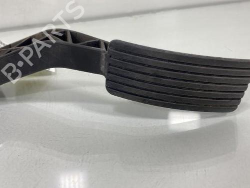 Used Pedal Pedal SMART FORFOUR (454) 1.5 CDI (454.000) (68 hp) 19956888 19956888