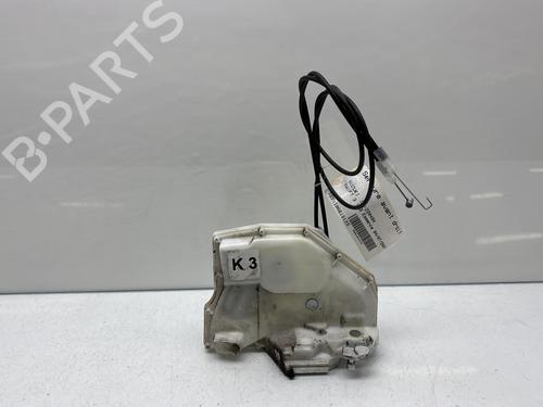 Używane Zamek drzwi przednich prawych SUZUKI SWIFT III (MZ, EZ) 1.3 (RS413, ZC11S) (92 hp) 30438343