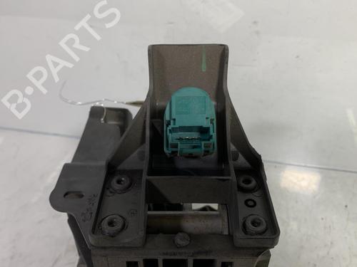 Used Clutch pedal Clutch pedal RENAULT TRAFIC III Bus (JG_) 1.6 dCi 125 (JGMH) (125 hp) 20182789 20182789