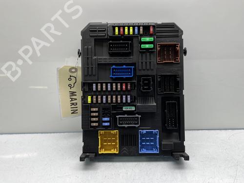 Used Fuse box Fuse box CITROËN C3 III (SX) 1.2 VTi 82 (82 hp) 23105589 23105589