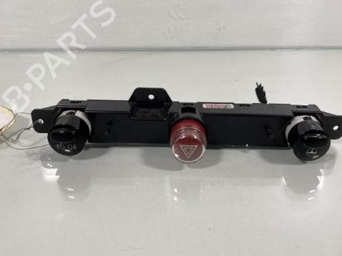 Used Warning switch Warning switch FIAT 500 (312_) 1.2 (312AXA1A) (69 hp) 20034109 20034109
