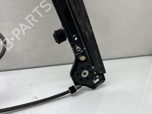 Alzavetro anteriore sinistro MINI MINI CLUBMAN (R55) Cooper D | BP30535669C22