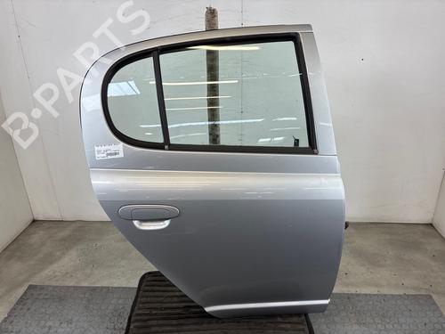 Dør højre bagtil Dør højre bagtil TOYOTA YARIS (_P1_) [1999-2005] 37452270 37452270