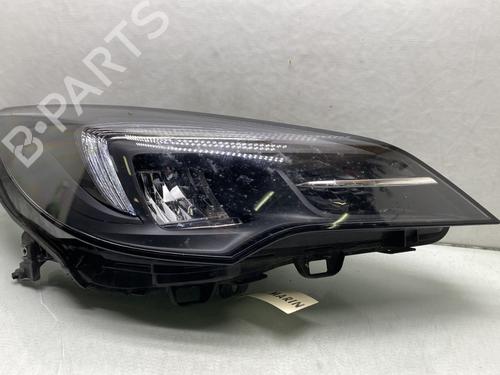 Used Right headlight OPEL ASTRA K (B16) 1.5 CRDI (68) (122 hp) 22410070