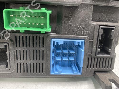 Fuse box PEUGEOT 208 I (CA_, CC_) 1.2 VTI 82 | BP29141738E1 