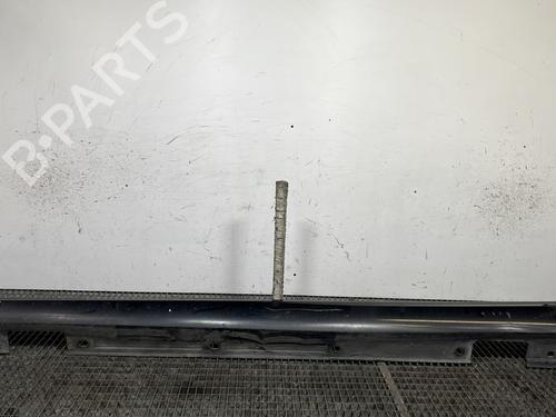 Seitenschweller Links für MERCEDES-BENZ A-CLASS (W176) A 200 CDI / d (176.008) (136 hp) 30940990