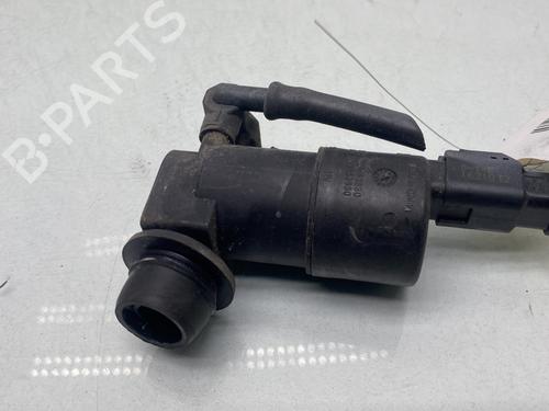 Washer pump PEUGEOT 208 I (CA_, CC_) 1.2 PureTech 82 | BP28519820E24 