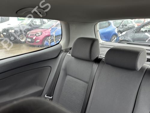 Moteur de trappe à carburant VW GOLF V (1K1) 1.9 TDI | BP30778002E18