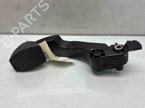 Used Clutch pedal Clutch pedal 37755600 37755600