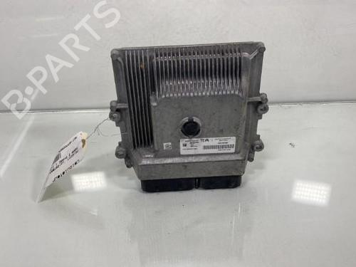 Used Engine control unit (ECU) Engine control unit (ECU) PEUGEOT 3008 II SUV (MC_, MR_, MJ_, M4_) [2016-2026] 21192869 21192869