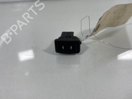 Used Right front window switch Right front window switch FORD C-MAX (DM2) 1.8 TDCi (115 hp) 19977043 19977043