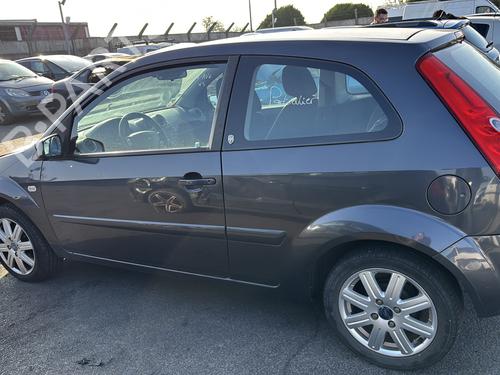 Right taillight FORD FIESTA V (JH_, JD_) 1.4 TDCi | BP23332594C35 