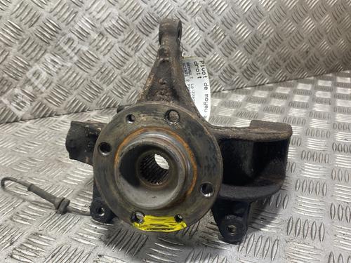 Used Right front steering knuckle RENAULT SCÉNIC II (JM0/1_) 1.5 dCi (JM0F) (82 hp) 24428231