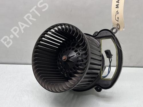 Varmeblæser RENAULT MEGANE IV Hatchback (B9A/M/N_) 1.2 TCe 130 (B9MR) (130 hp) 29886889