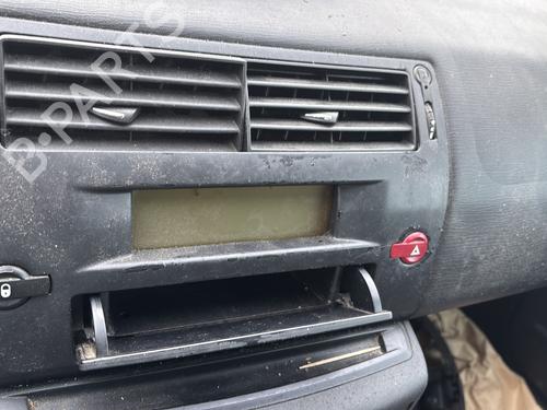 Fuse box CITROËN C4 I (LC_) 1.6 HDi | BP34449858E1 - Image 17