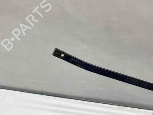 Front windshield wiper arm RENAULT 19 I (B/C53_) 1.4 Cat (B/C532) | BP29724826C143 