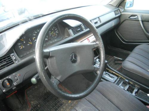 Rear left window mechanism MERCEDES-BENZ 124 Saloon (W124)  | BP19985491C24 